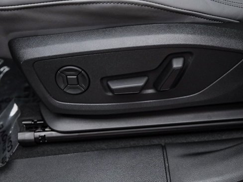 New 2025 Audi Q3 2.0T Premium image 23