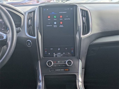 Used 2022 Ford Edge Titanium image 19