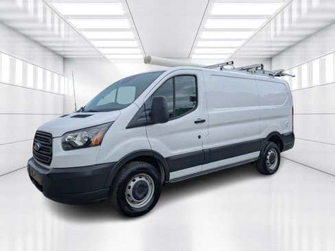 Used 2018 Ford Transit 250 130 Low Roof image 1