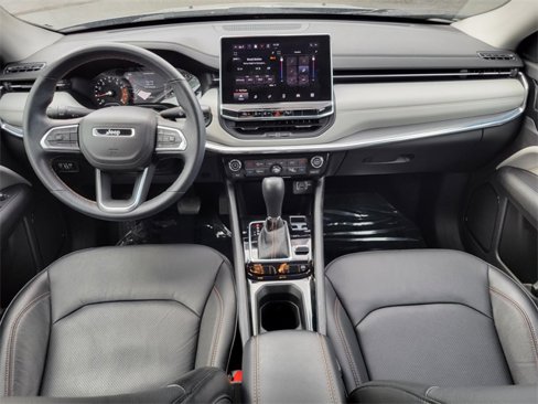 Used 2022 Jeep Compass Limited image 33