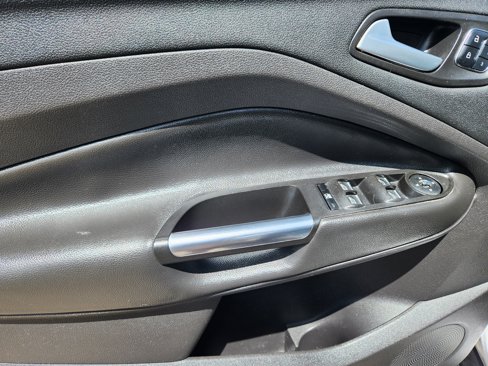 Used 2016 Ford Escape Titanium w/ Equipment Group 301A image 19