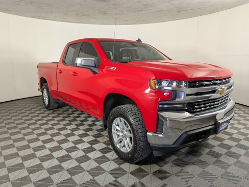 Used 2020 Chevrolet Silverado 1500 LT w/ All-Star Edition image 5