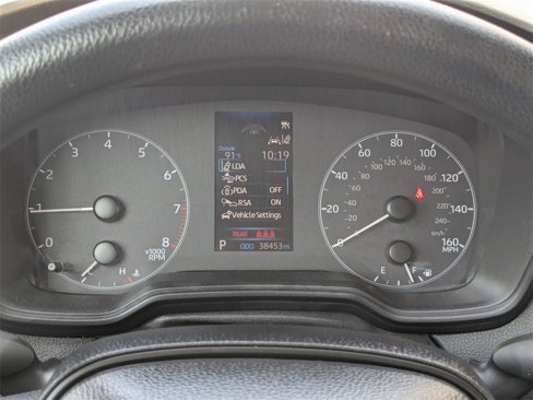Used 2024 Toyota Corolla LE image 18