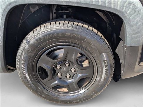 Used 2020 Jeep Renegade Sport image 22