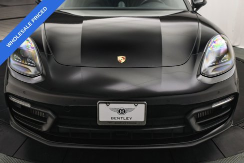 Used 2022 Porsche Panamera 4 Platinum Edition image 28