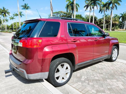 Used 2011 GMC Terrain SLT image 7