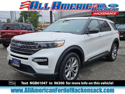Certified 2022 Ford Explorer XLT w/ Equipment Group 202A image 1