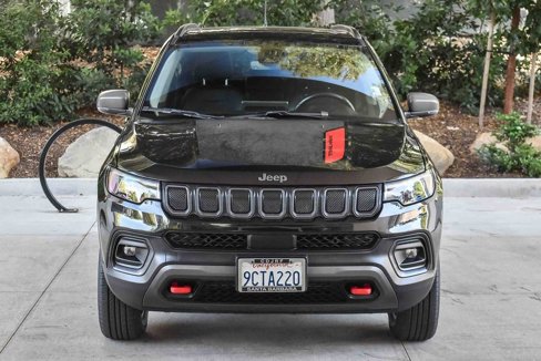 Used 2022 Jeep Compass Trailhawk w/ Trailhawk Elite Group image 2