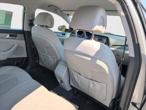 Used 2016 Hyundai Sonata SE image 20