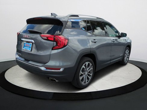 Used 2020 GMC Terrain SLT w/ Preferred Package image 4