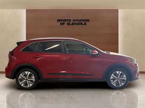 Used 2022 Kia Niro EX image 7