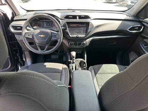 Used 2023 Chevrolet TrailBlazer LT w/ Convenience Package image 33