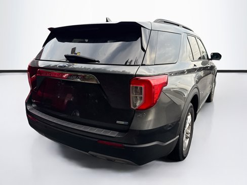 Certified 2020 Ford Explorer XLT w/ Equipment Group 202A image 6