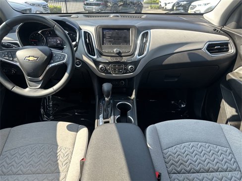 Used 2023 Chevrolet Equinox LT w/ Driver Convenience Package image 15