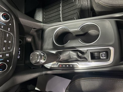 Used 2019 Chevrolet Equinox LT image 25