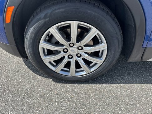 Certified 2023 Cadillac XT4 Premium Luxury image 11