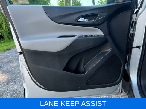 Used 2022 Chevrolet Equinox LT image 16