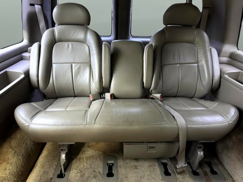 Used 2002 Chevrolet Express 1500 LT image 28