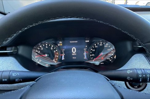 New 2025 Jeep Compass Latitude image 15