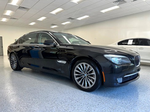 Used 2011 BMW 740Li image 8