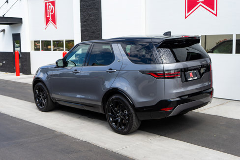 Used 2021 Land Rover Discovery S R-Dynamic image 65