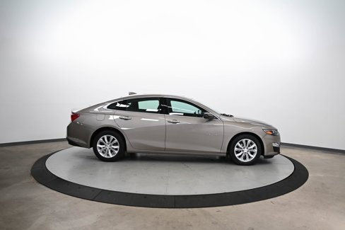 Used 2023 Chevrolet Malibu LT image 5