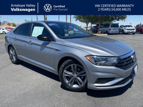 Certified 2021 Volkswagen Jetta R-Line w/ R-Line Cold Weather Package image 1