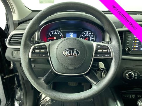 Used 2020 Kia Sorento LX image 12