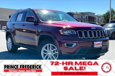 Used 2018 Jeep Grand Cherokee Laredo image 1