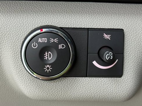 Used 2008 GMC Acadia SLE w/ Preferred Package image 11