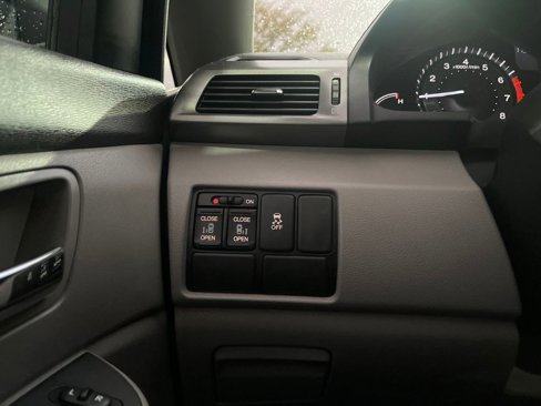 Used 2014 Honda Odyssey EX image 10
