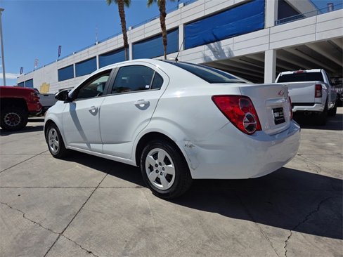 Used 2015 Chevrolet Sonic LS image 4