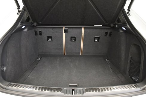 Used 2025 Porsche Macan image 56