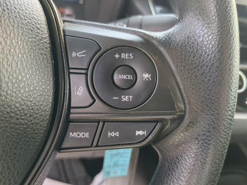 Used 2021 Toyota Corolla LE image 55