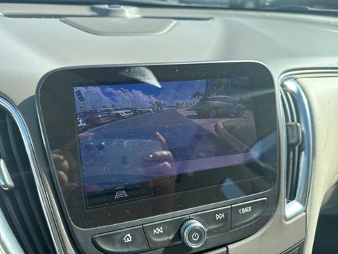 Certified 2022 Chevrolet Malibu Premier image 16