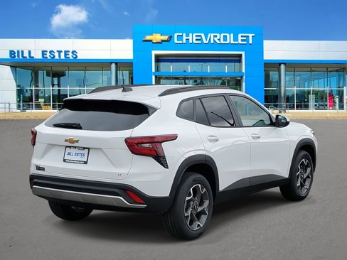 New 2025 Chevrolet Trax LT w/ Driver Confidence Package image 3