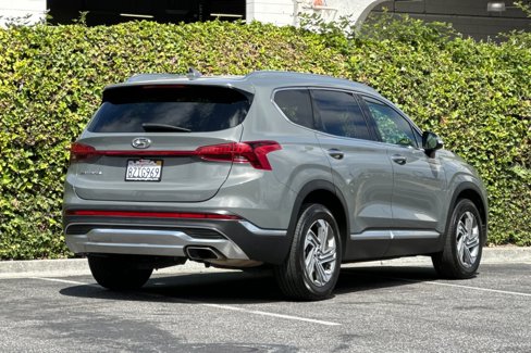 Used 2022 Hyundai Santa Fe SEL w/ Convenience Package image 4