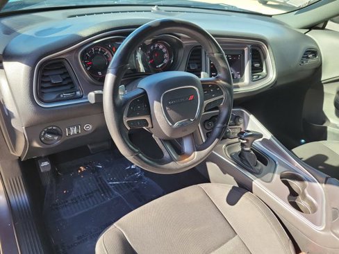 Used 2019 Dodge Challenger R/T w/ Driver Convenience Group image 13