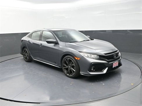 Used 2018 Honda Civic Sport image 9