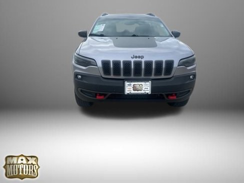 Used 2019 Jeep Cherokee Trailhawk w/ Cold Weather Group image 2