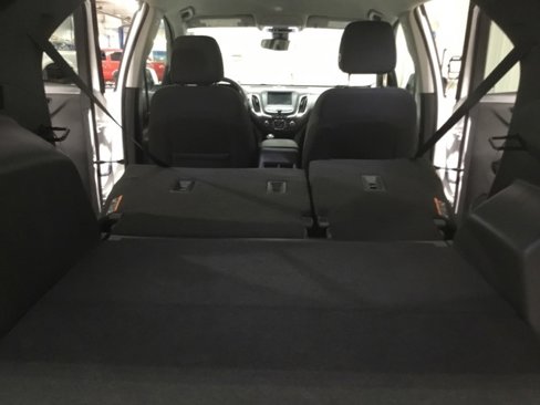 Used 2021 Chevrolet Equinox LT image 43