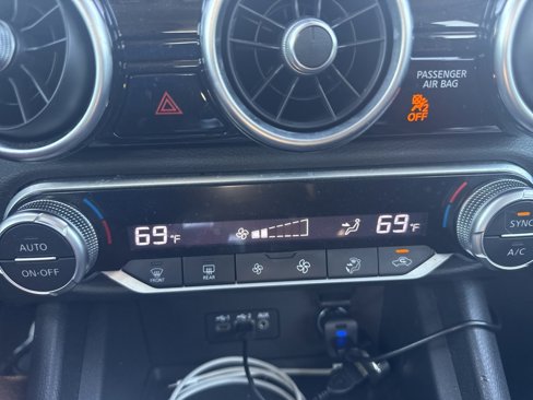 Certified 2020 Nissan Sentra SV image 18