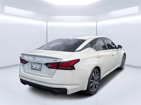 Used 2020 Nissan Altima 2.5 SR image 3