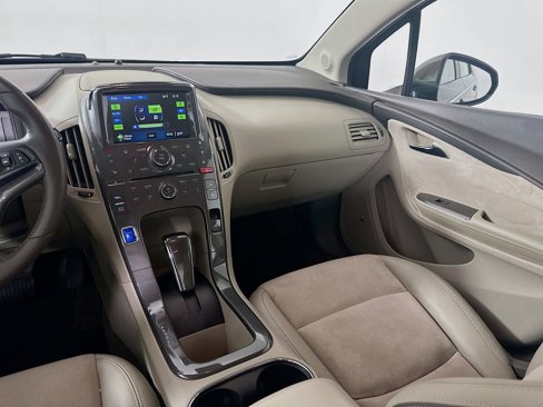 Used 2015 Chevrolet Volt Premium w/ Premium Trim Package image 23