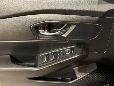 Used 2023 Honda Accord LX image 12