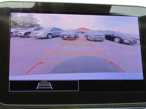Used 2023 Chevrolet Malibu LT image 11