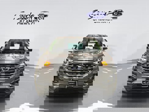 Used 2022 Ford Edge SE image 3