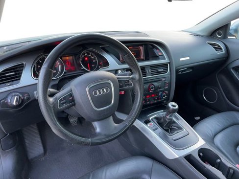 Used 2010 Audi A5 2.0T Premium Plus w/ Premium Plus Pkg image 10