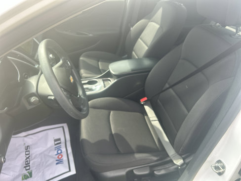 Used 2021 Chevrolet Malibu LS image 13