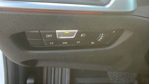 Used 2022 BMW 330i Sedan image 24